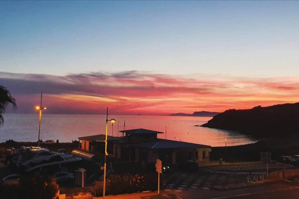 T2 Magnifique Vue Mer Panoramique Six-Fours-les-Plages Luaran gambar