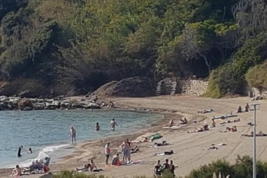 T2 Magnifique Vue Mer Panoramique Six-Fours-les-Plages Luaran gambar